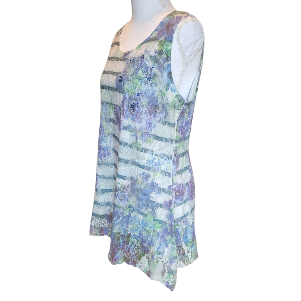 Brittany Black Blue White Lace Floral Embellished Sleeveless Tunic Blouse Top - Picture 3 of 8